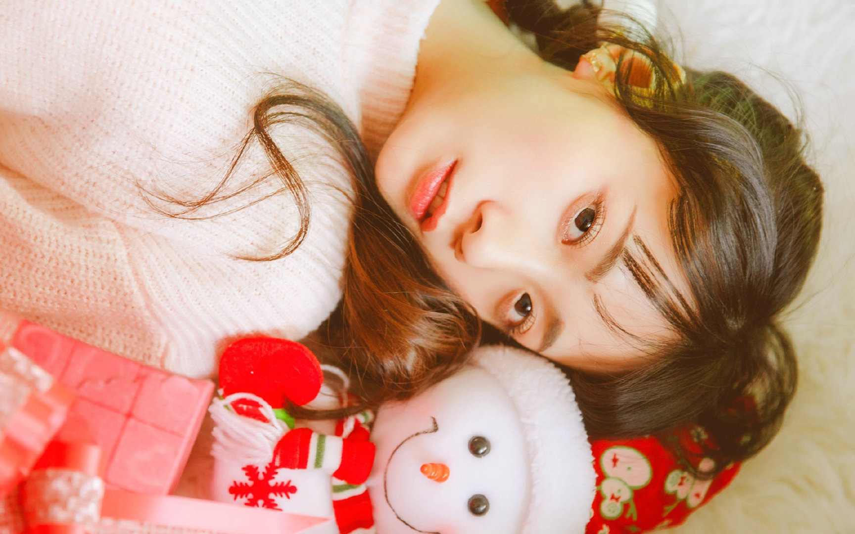 现场气氛:场馆座无虚席,球迷热情高涨!,球场观众席图片