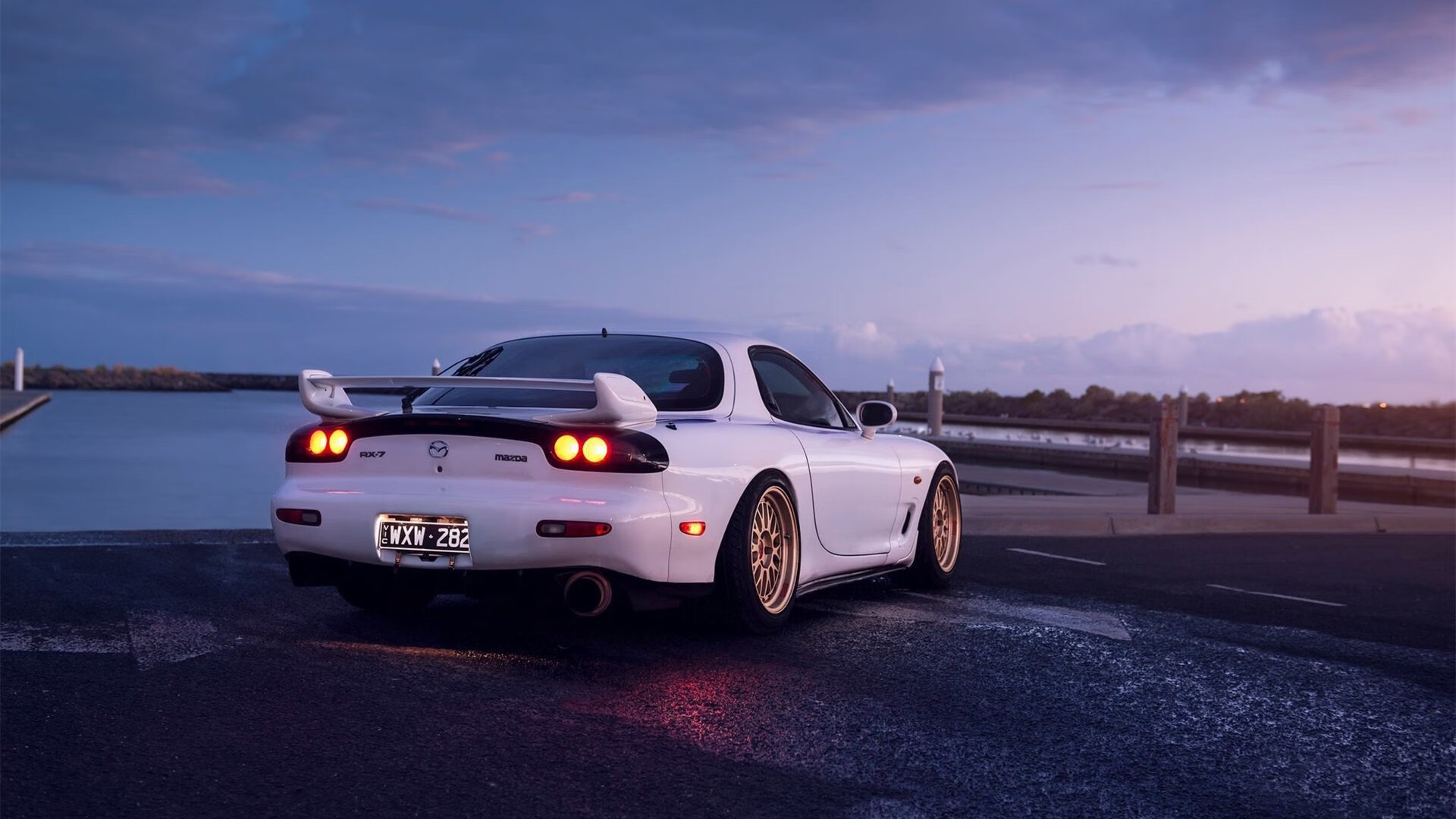 勒夫意外当选年度最佳教练,球迷惊喜万分,勒夫主教练