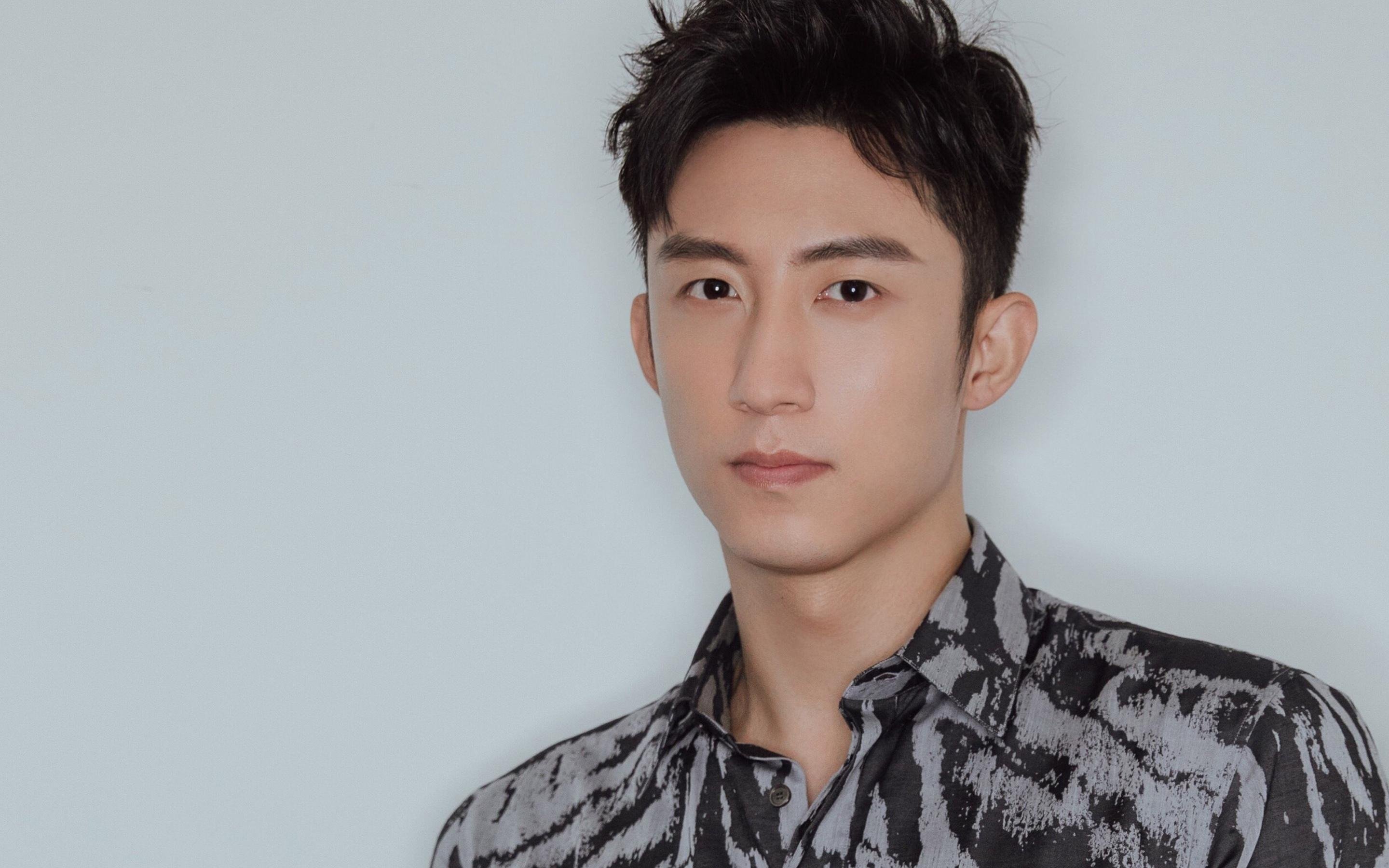 电竞游戏中的英雄角色平衡探讨与优化方案,电竞游戏人物