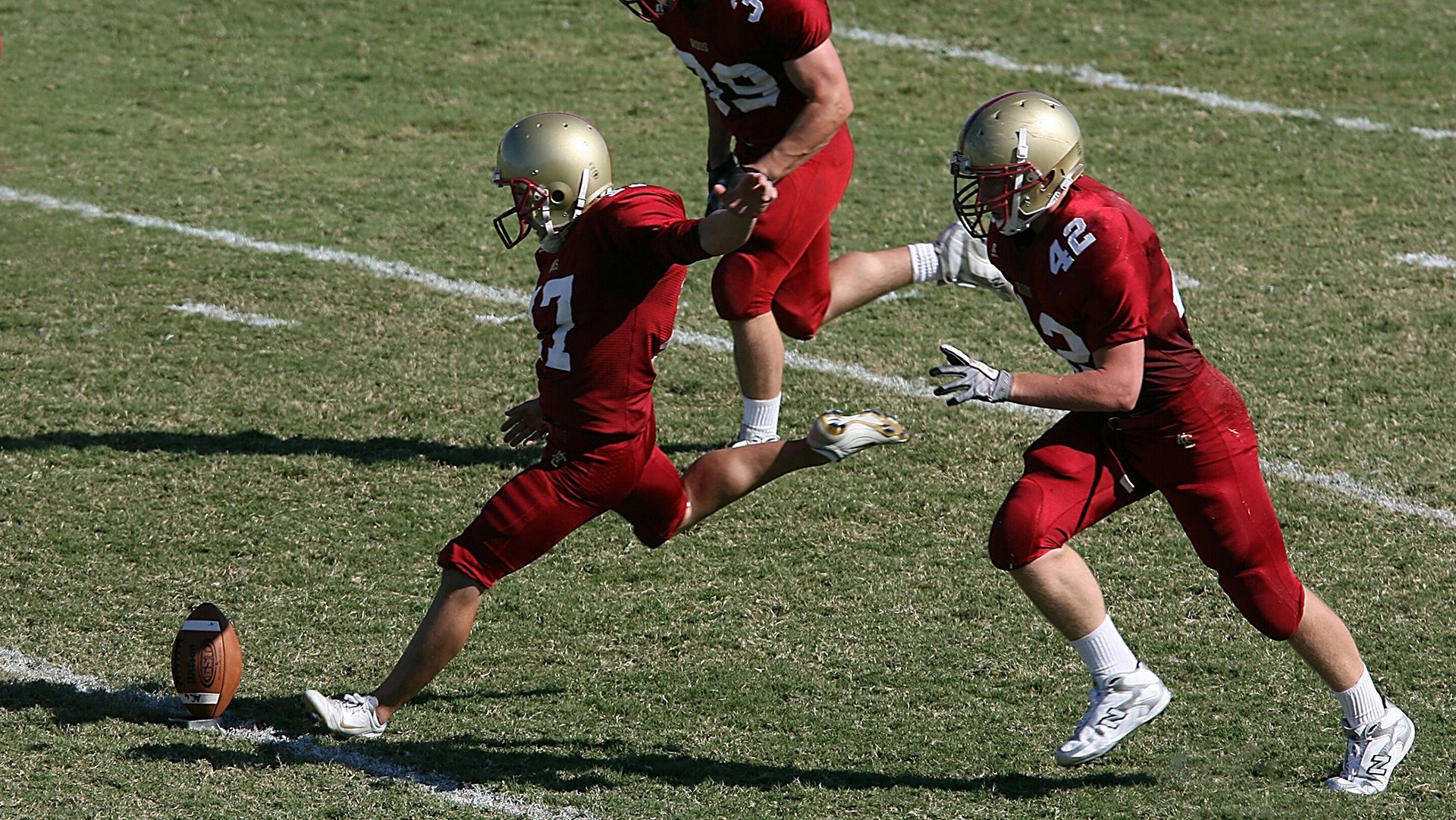 足球技战术课程进入大学体育选修课,大学足球选修课考试内容